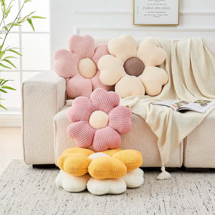 Flower Throw Pillow, Cute Flower Shaped Pillow Decorative Throw Pillow for Bed Couch, Soft Daisy Pillows Floor Seating Cushion Cushions (14.9 Inch Ivory+Brown).
