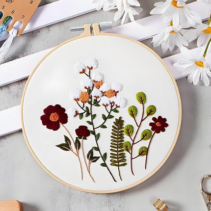 Biaungdo Adjustable Rotated Embroidery Hoop Stand with 5 Pack 5 Sizes Hoop, Wooden Embroidery Holder Frame for Cross Stitch, DIY Craft Sewing Projects.