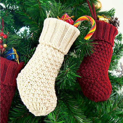 4Pcs/6Pcs Christmas Stocking Knitted with Hanging Rope Thickened Country Style Christmas Tree Decorations Mantle Hanging Stockings-Red 6pcs.
