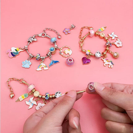 24pcs DIY Christmas Bracelet Advent Calendar Unicorn Christmas Charm Bracelet Set.