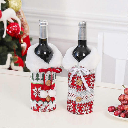 Wrap the knitted wine bottle sleeves with a faux fur collar for Christmas decorations.