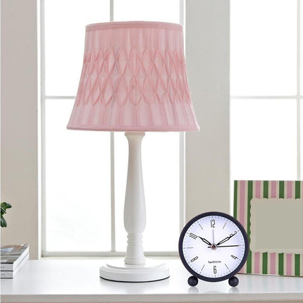 4inch Metal Round Alarm Clock Quiet Desktop Bedroom Battery Operated Timepiece - Black.