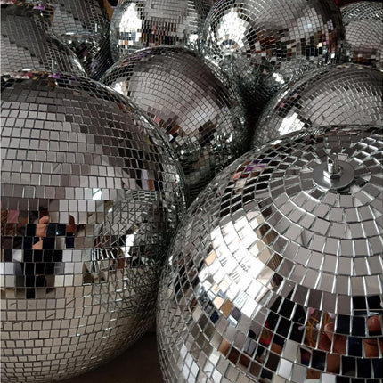Silver Reflective Balls-Silver 10cm.