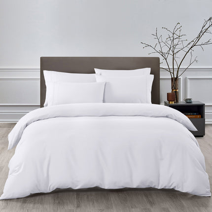 Royal Comfort 2000TC 6 Piece Bamboo Sheet & Quilt Cover Set Cooling Breathable - Queen - White.