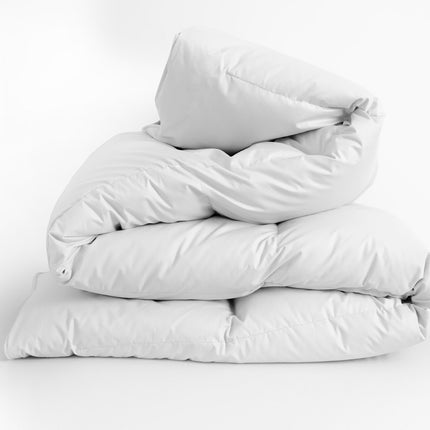 Casa Decor Silk Touch Quilt 360GSM All Seasons Antibacterial Hypoallergenic - Double - White.