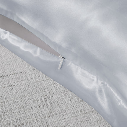 Royal Comfort Mulberry Soft Silk Hypoallergenic Pillowcase Twin Pack 51 x 76cm - Silver.