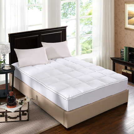 Royal Comfort 1000GSM Luxury Bamboo Fabric Gusset Mattress Pad Topper Cover - Queen - White.
