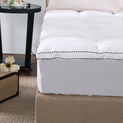 Royal Comfort 1000GSM Luxury Bamboo Fabric Gusset Mattress Pad Topper Cover - King - White.