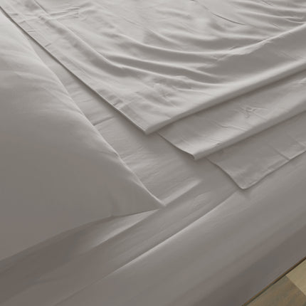 Royal Comfort 1000TC Hotel Grade Bamboo Cotton Sheets Pillowcases Set Ultrasoft - King - White.