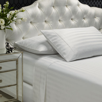 Royal Comfort 1200TC Sheet Set Damask Cotton Blend Ultra Soft Sateen Bedding - Queen - White.