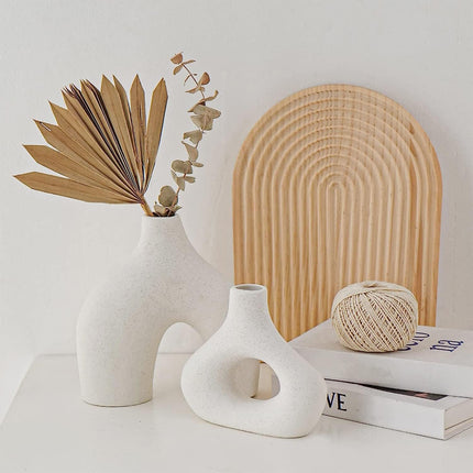Ceramic Set of 2 Modern White Vases for Home D�cor.