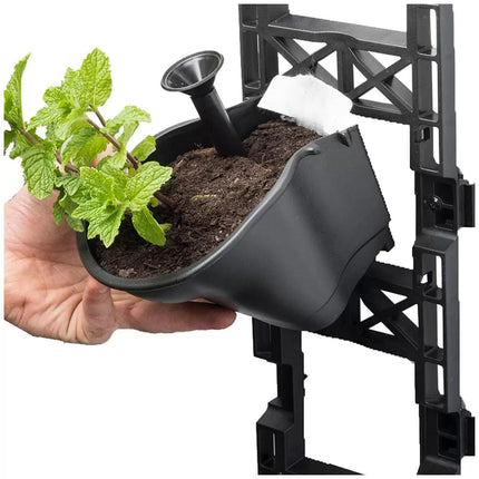 Quint vertical garden with 8 frames and 40 pots.