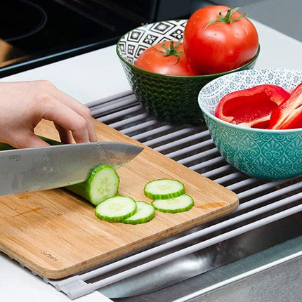 Over The Sink Multipurpose Roll-Up Dish Drying Rack (52 x 33 cm).