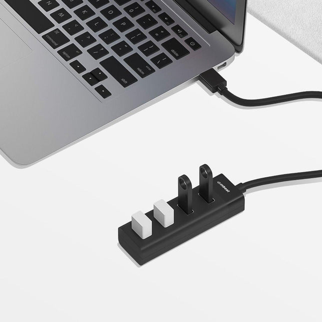 mbeat 4-Port USB 3.0 Hub - Black.
