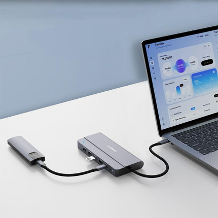 mbeat Elite X14 Triple 4K Display Multi-Port USB-C Hub.