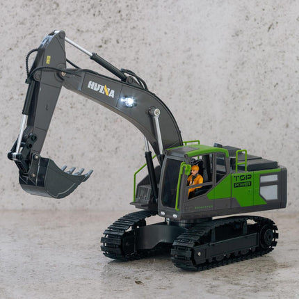 1:18 Scale 13-Channel Alloy Remote Control Excavator Construction Vehicle with Lights, Sound and Steam.