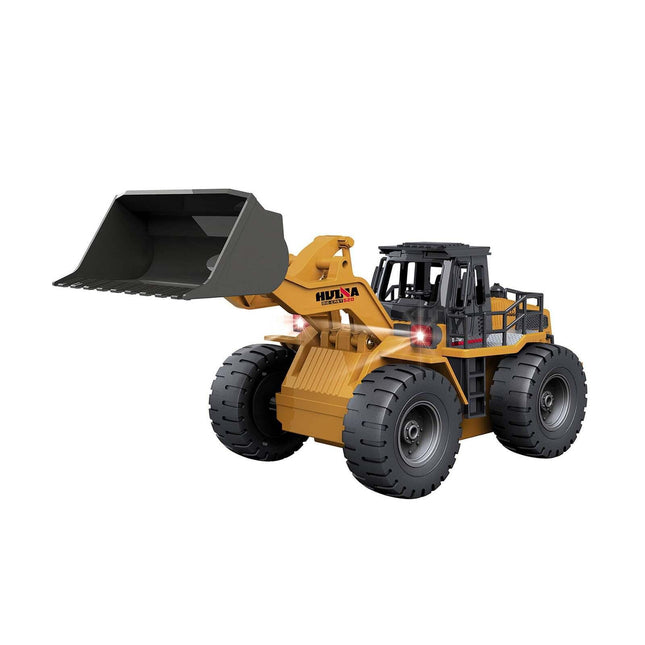 Remote Control Model Bulldozer Truck (Yellow), Driving Cab and Scoop.