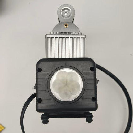 4WD Car Pump Truck 12V 150PSI Car Air Compressor Portable Tyre Deflator Inflator.
