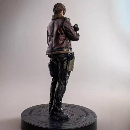 Resident Evil Leon Scott Kennedy Figure Game Model Statue Toy 33cm.