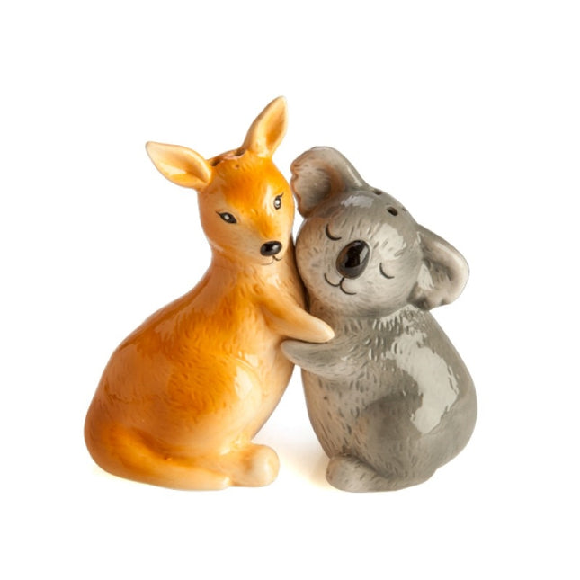 Australiana Salt Pepper Set.