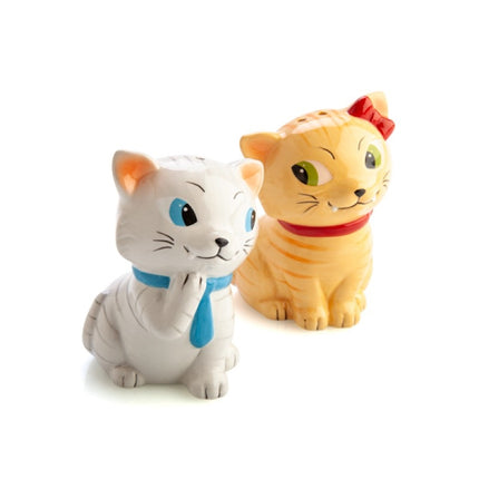 Tabby Cats Salt Pepper Set.