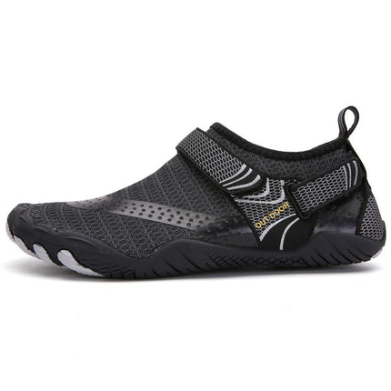 Men Women Water Shoes Barefoot Quick Dry Aqua Sports Shoes - Black Size EU39 = US6.
