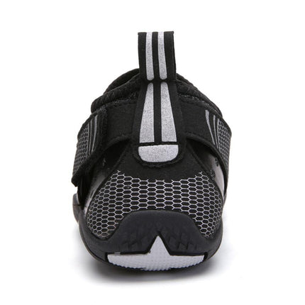 Men Women Water Shoes Barefoot Quick Dry Aqua Sports Shoes - Black Size EU42 = US8.