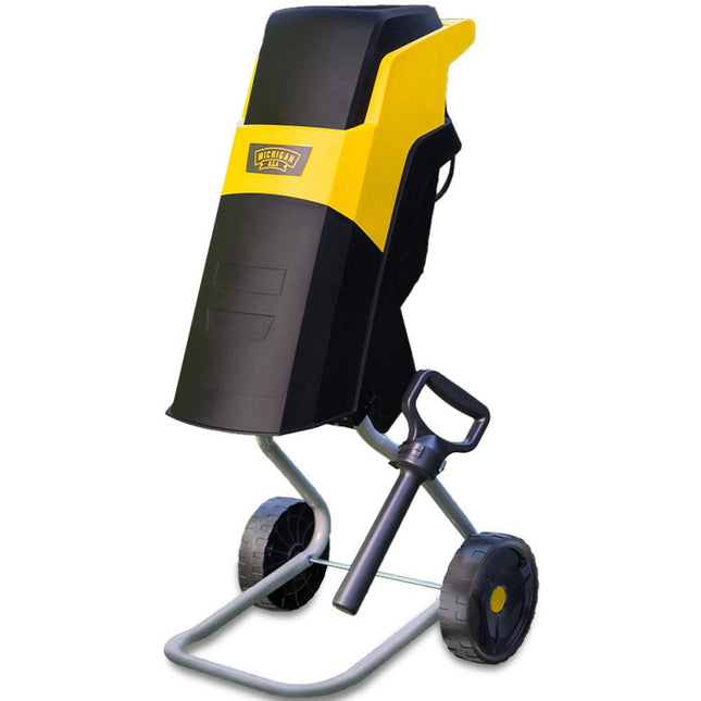 MICHIGAN 2400W Electric Garden Mulcher Shredder, Portable Wood Chipper, Push Stick, 40L Collection Bag.