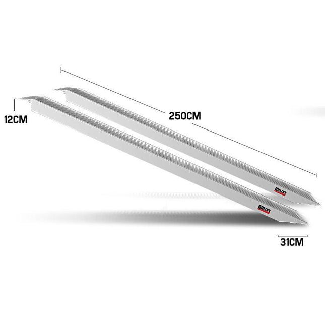 BULLET Pair of 2.5m Aluminium Loading Ramps, 2800kg capacity.