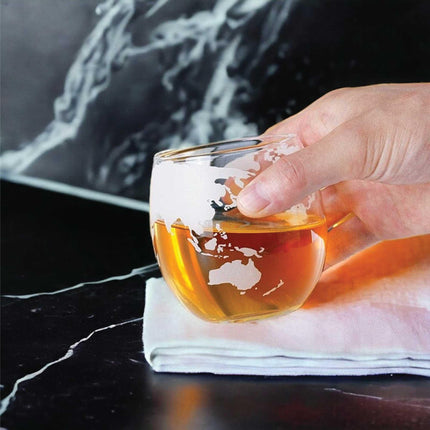 1L Whiskey or Wine Sailboat Glass Decanter Set - 4x Globe Glasses + Wooden Stand.