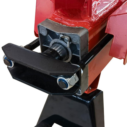Yukon 8 Ton 2.2kw Heavy-duty Electric Hydraulic Log Splitter.