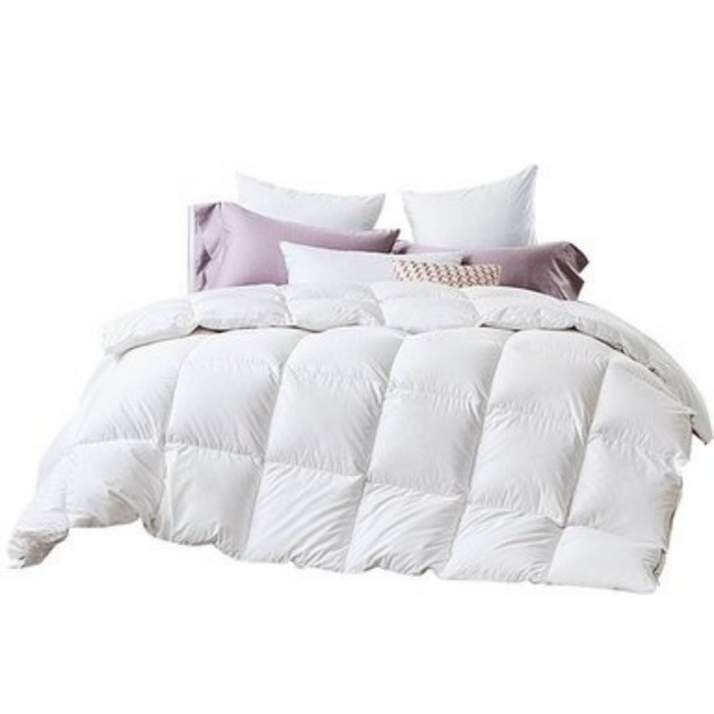 80% Goose Down 20% Goose Feather Quilt - King.