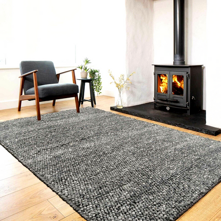 Wool Pebble Charcoal Lifestyle Rug 130x 180 cm.