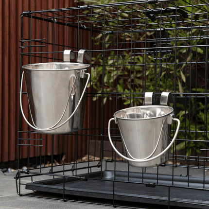 YES4PETS 2.8L Stainless Steel Pet Parrot Feeder Dog Cat Bowl Water Bowls Flat Sided Bucket with Riveted Hooks.