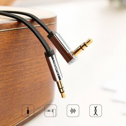 UGREEN 10729 3.5mm Male to 3.5mm Right Angle 3.5mm Aux Cable 5m (Black).