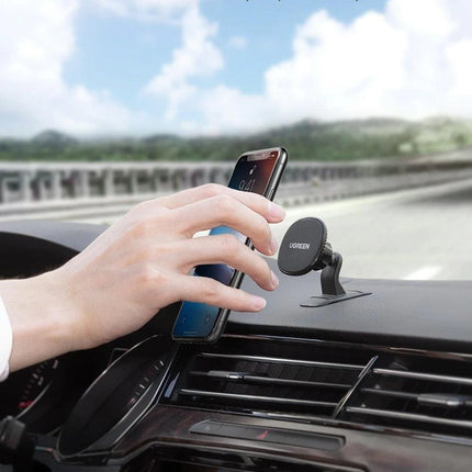 UGREEN 80785 Magnetic Phone Car Mount.
