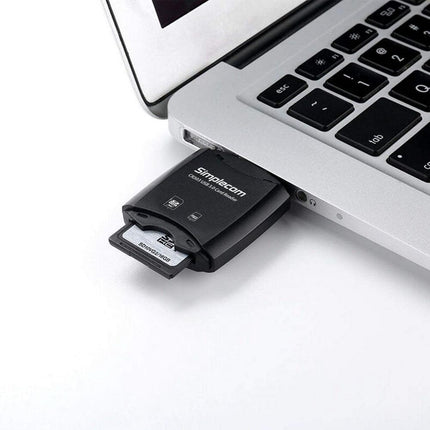 Simplecom CR303 2 Slot SuperSpeed USB 3.0 Card Reader with Dual Caps.