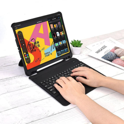CHOETECH BH-015 Bluetooth Keyboard with Touchpad and Backlight for iPad Pro 12.9 " (Black).