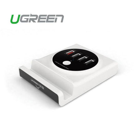 UGREEN Multifunction USB Charging Station with OTG USB Hub (20352).