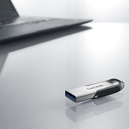 Electronics > Back Up & Storage > USB Flash Drives.
