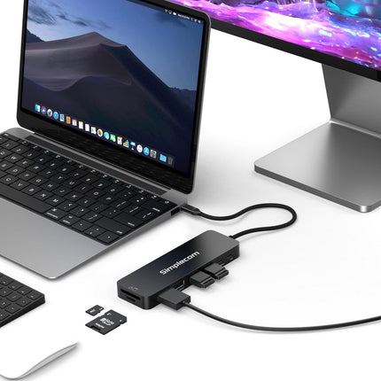 Simplecom CHT595 9-in-1 USB-C Multiport Docking Station with NVMe M.2 Enclosure.