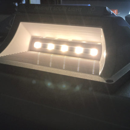 Solar Step Light – Warm White with Silver Case.