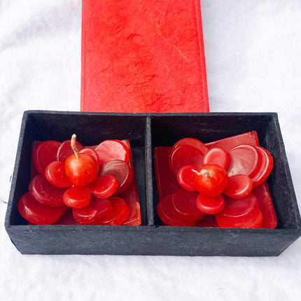 2 Red Lotus Floating Candles in Red Black Gift Box Set Birthday Xmas Valentine Mothers Day Gift Present.