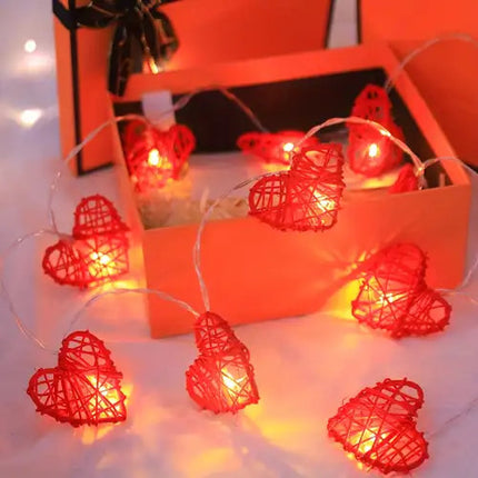 50 Red 3D Hollowed Rattan Heart-Shaped 5M LONG String Fairy Lights, Battery (AA) Indoor & Outdoor Decorations Wedding Valentines Romantic Room Table Lighting.