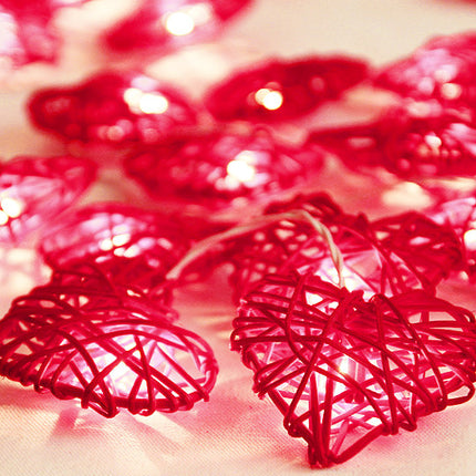 50 Red 3D Hollowed Rattan Heart-Shaped 5M LONG String Fairy Lights, Battery (AA) Indoor & Outdoor Decorations Wedding Valentines Romantic Room Table Lighting.
