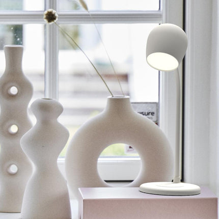 Kreafunk Ellie Lamp W/ Qi Charger And Bluetooth Speaker - White.