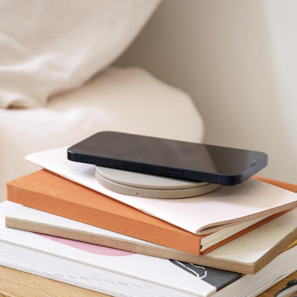 Kreafunk Wicharge 3 Wireless Qi Charger 15W - Ivory Sand.