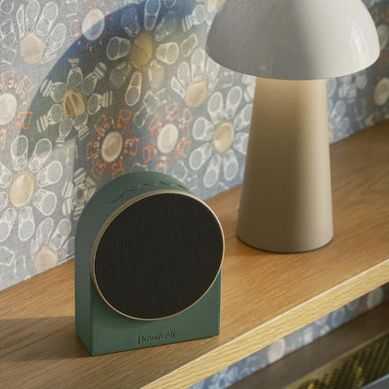 Kreafunk Ivy Alarm Clock W/ Bluetooth Speaker - Nordic Green.