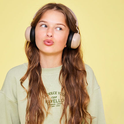 Kreafunk Kids Buzz Bluetooth Headphones W/ Anc - Ivory Sand.