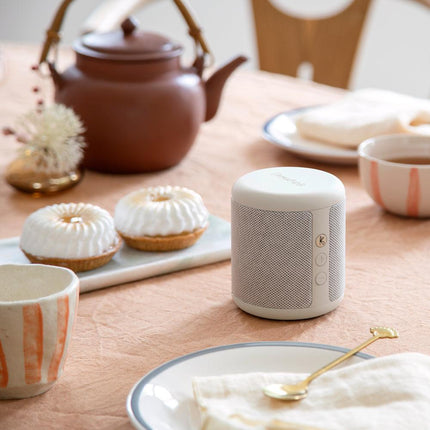 Kreafunk Karl Bluetooth Speaker - Soft White.